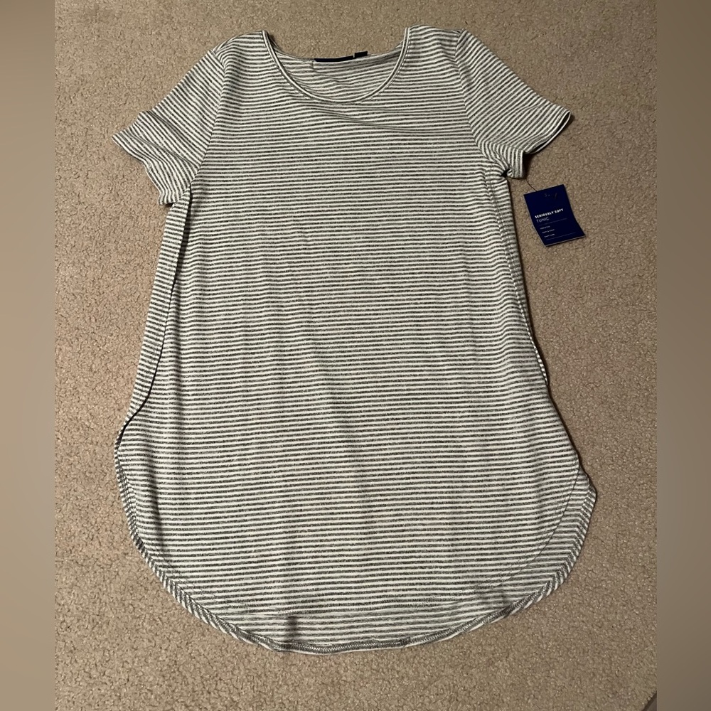 APT. 9 Tunic
